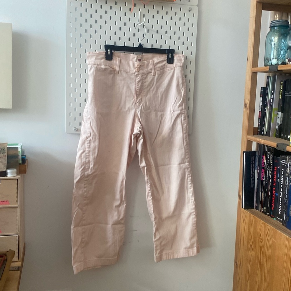 Levi’s Baby Pink Cotton Pants.